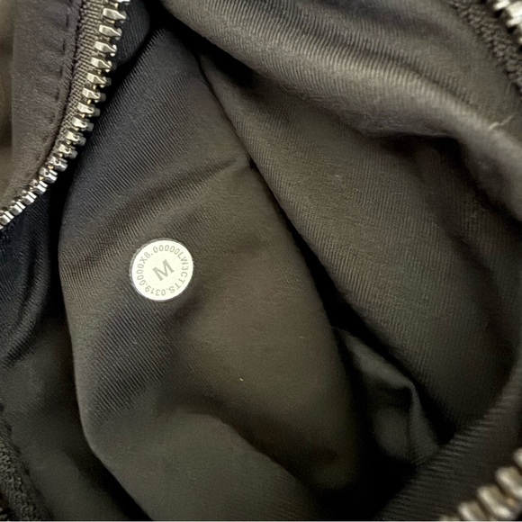 Lululemon Swept Along Jacket Black - Picture 5 of 8